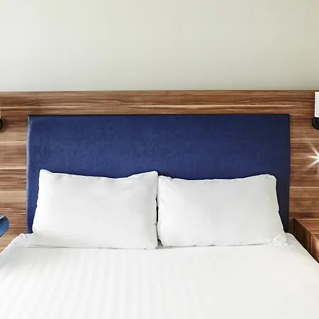 Ibis Styles Birmingham Nec & Airport Hotel 3*